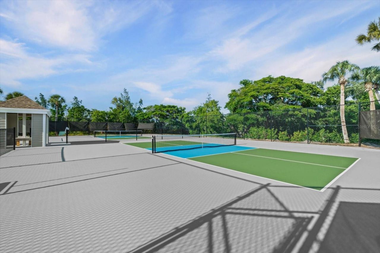 71 Tidy Island Boulevard, Bradenton, FL 34210 Photo