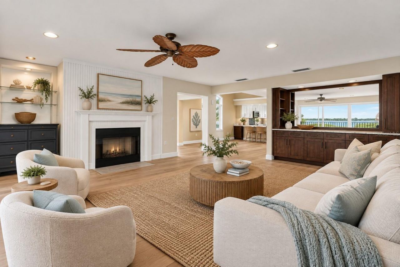 71 Tidy Island Boulevard, Bradenton, FL 34210 Photo