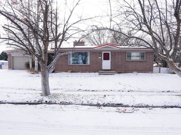 240 E 3rd N, Soda Springs, ID 83276