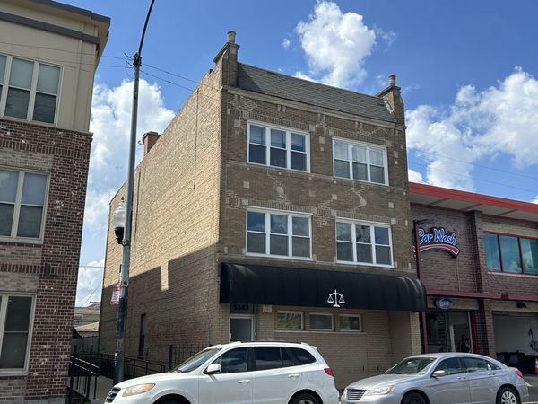 5543 W Diversey Avenue, Chicago, IL 60639