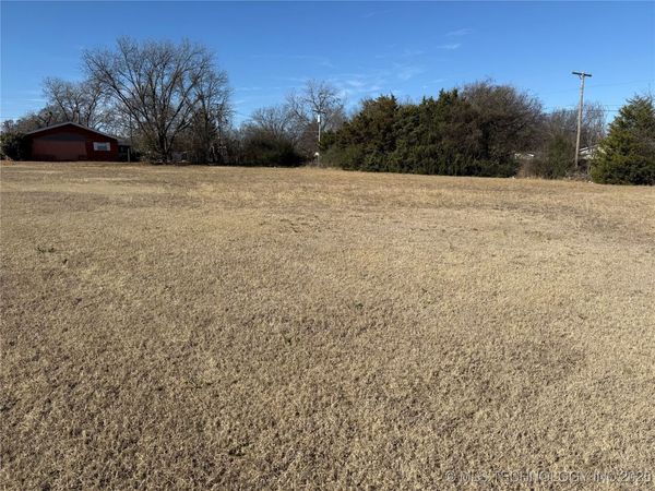 2805 N Commerce Street, Ardmore, OK 73401