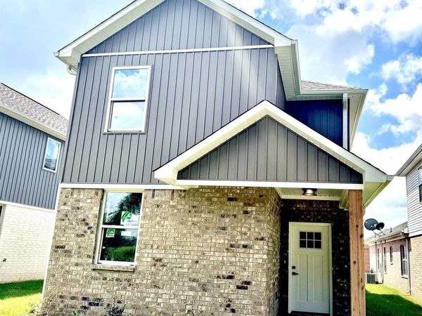 5545 SHIPP RD, Millington, TN 38053