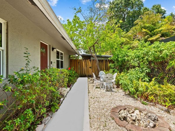 615 SW 16th Court, Unit 2N, Fort Lauderdale, FL 33315