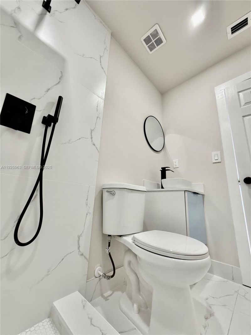 7951 NW 30th St, Davie, FL 33024 Photo