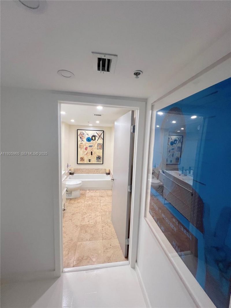 650 West Ave, Unit 2804, Miami Beach, FL 33139 Photo