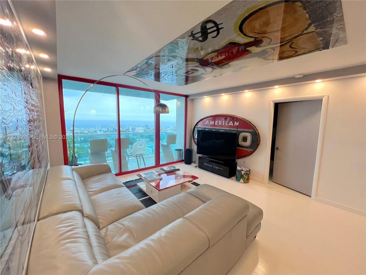 650 West Ave, Unit 2804, Miami Beach, FL 33139 Photo