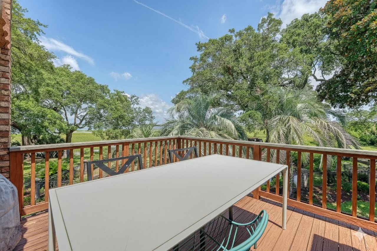 220 3rd Avenue Photo 11