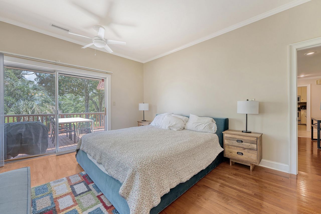 220 3rd Avenue Photo 21