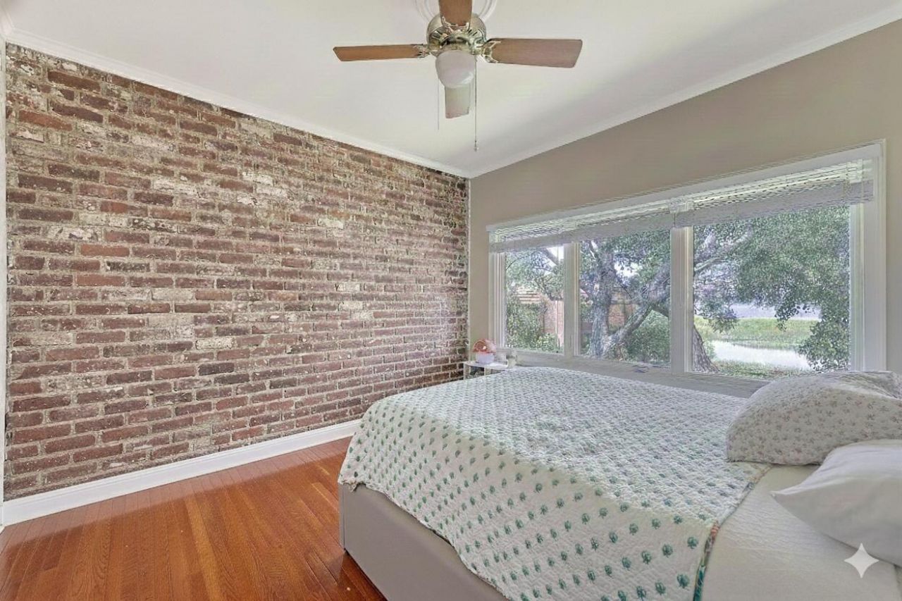 220 3rd Avenue Photo 28