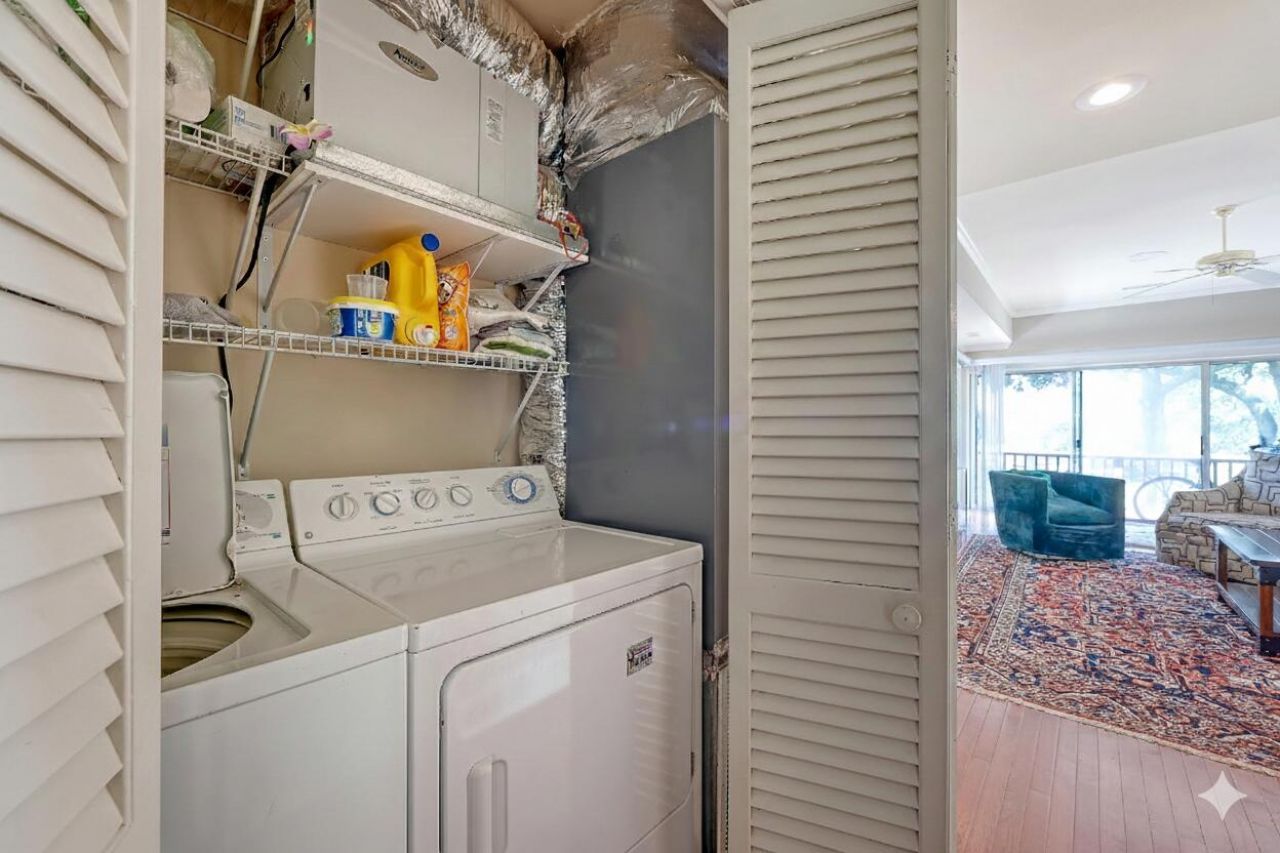 220 3rd Avenue Photo 33