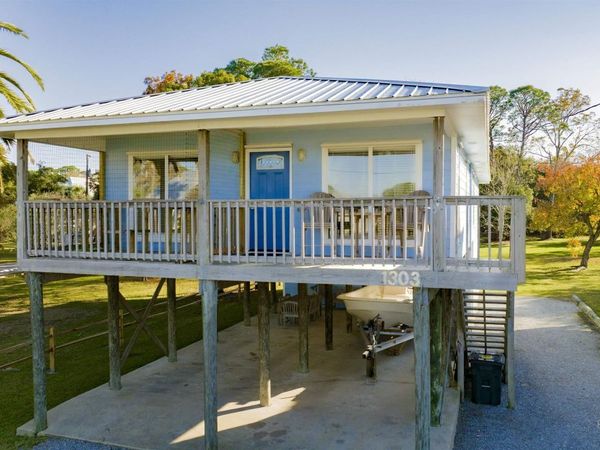 1303 Chaumont Avenue, Dauphin Island, AL 36528