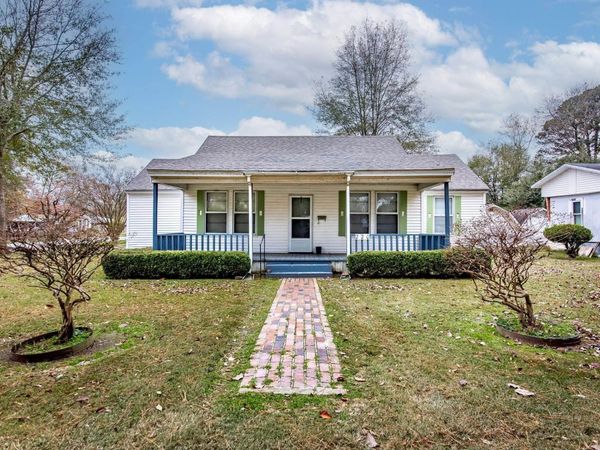 220 Irvy Rd Road, England, AR 72046