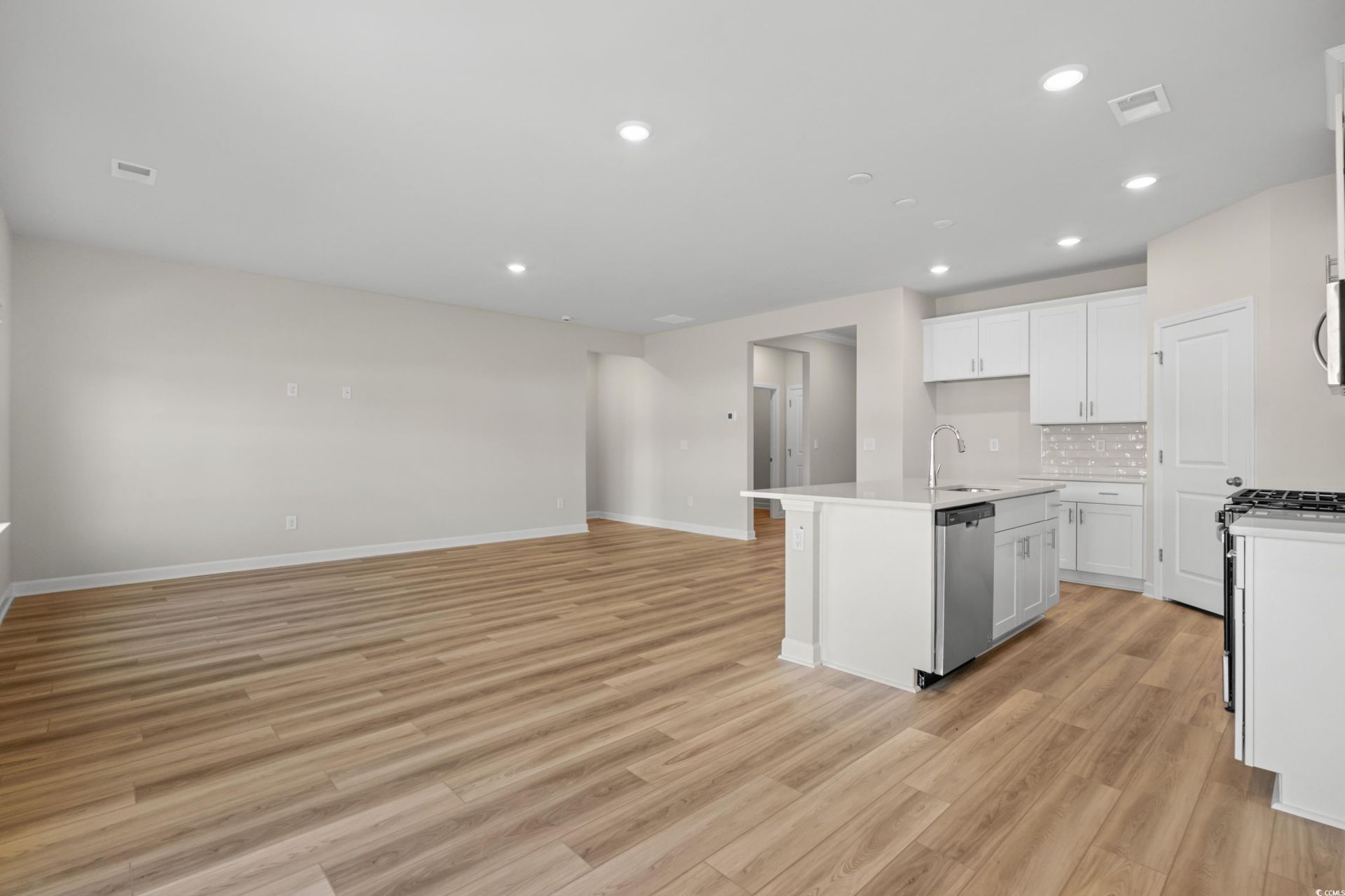 1069 Lauryn Oak Loop Photo 13