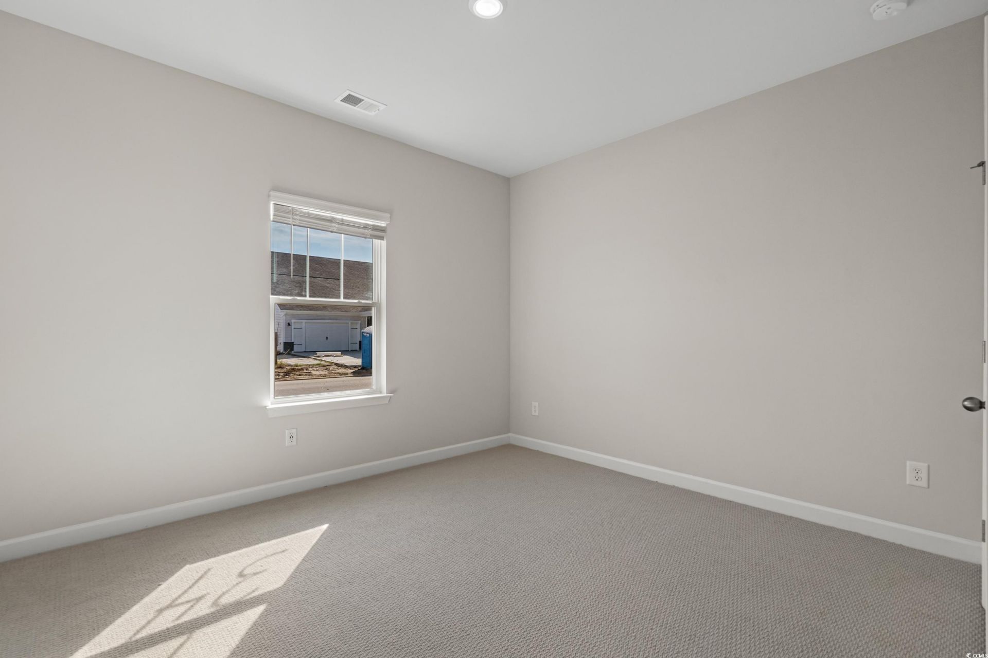 1069 Lauryn Oak Loop Photo 29