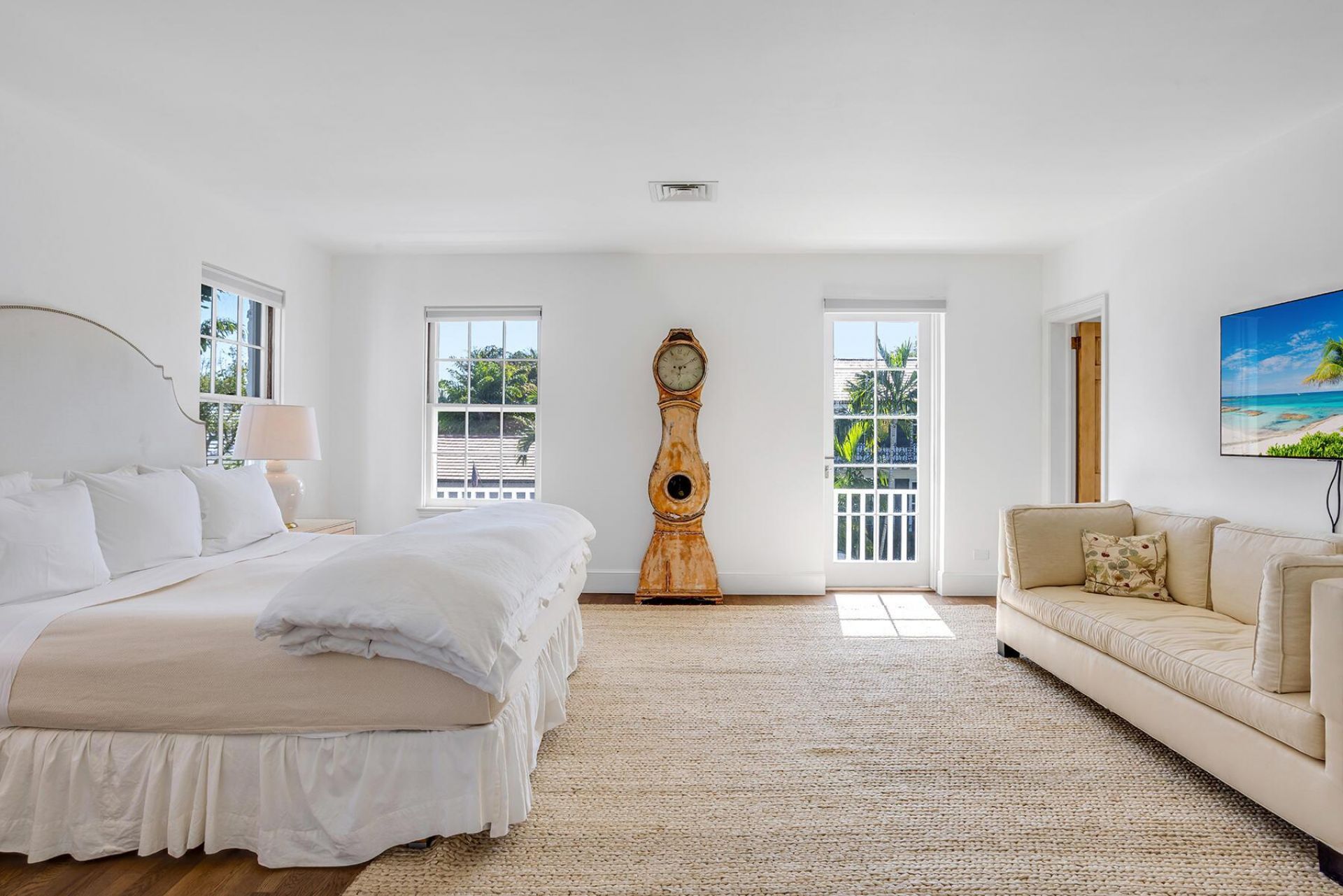 259 Queens Lane, Palm Beach, FL 33480 Photo