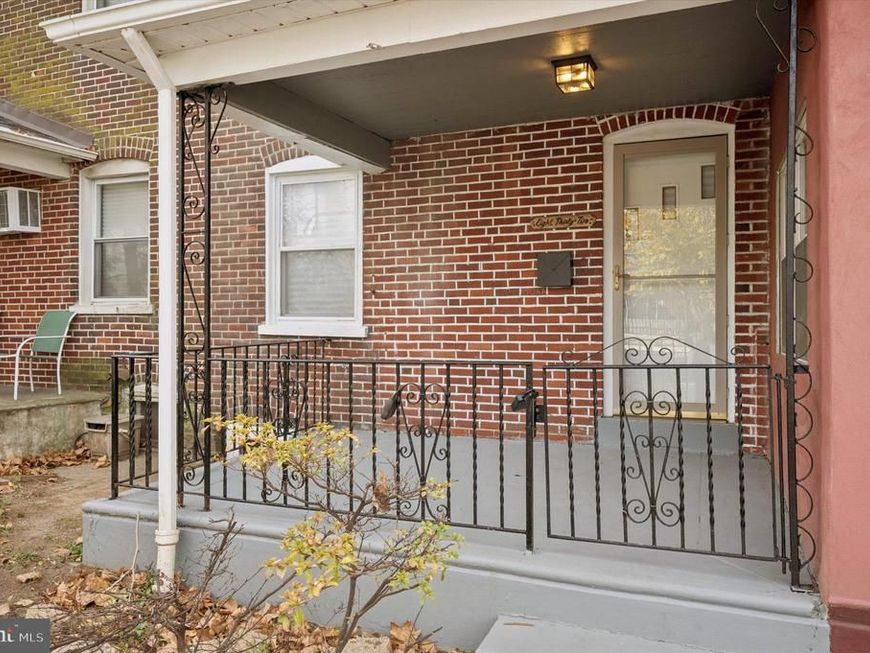 832 Kenmore Road, Philadelphia, PA 19151 Main Photo