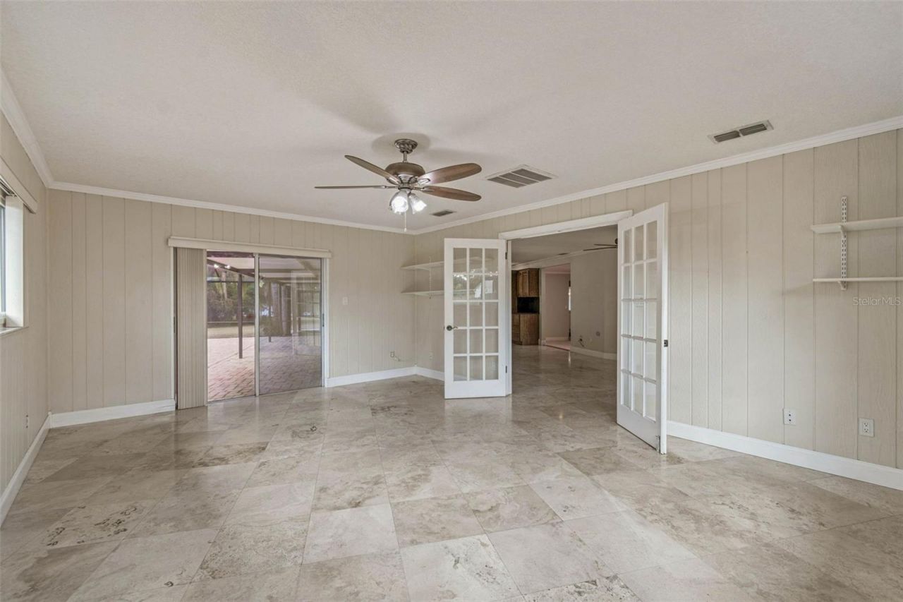 1900 Capri Road, Valrico, FL 33594 Photo