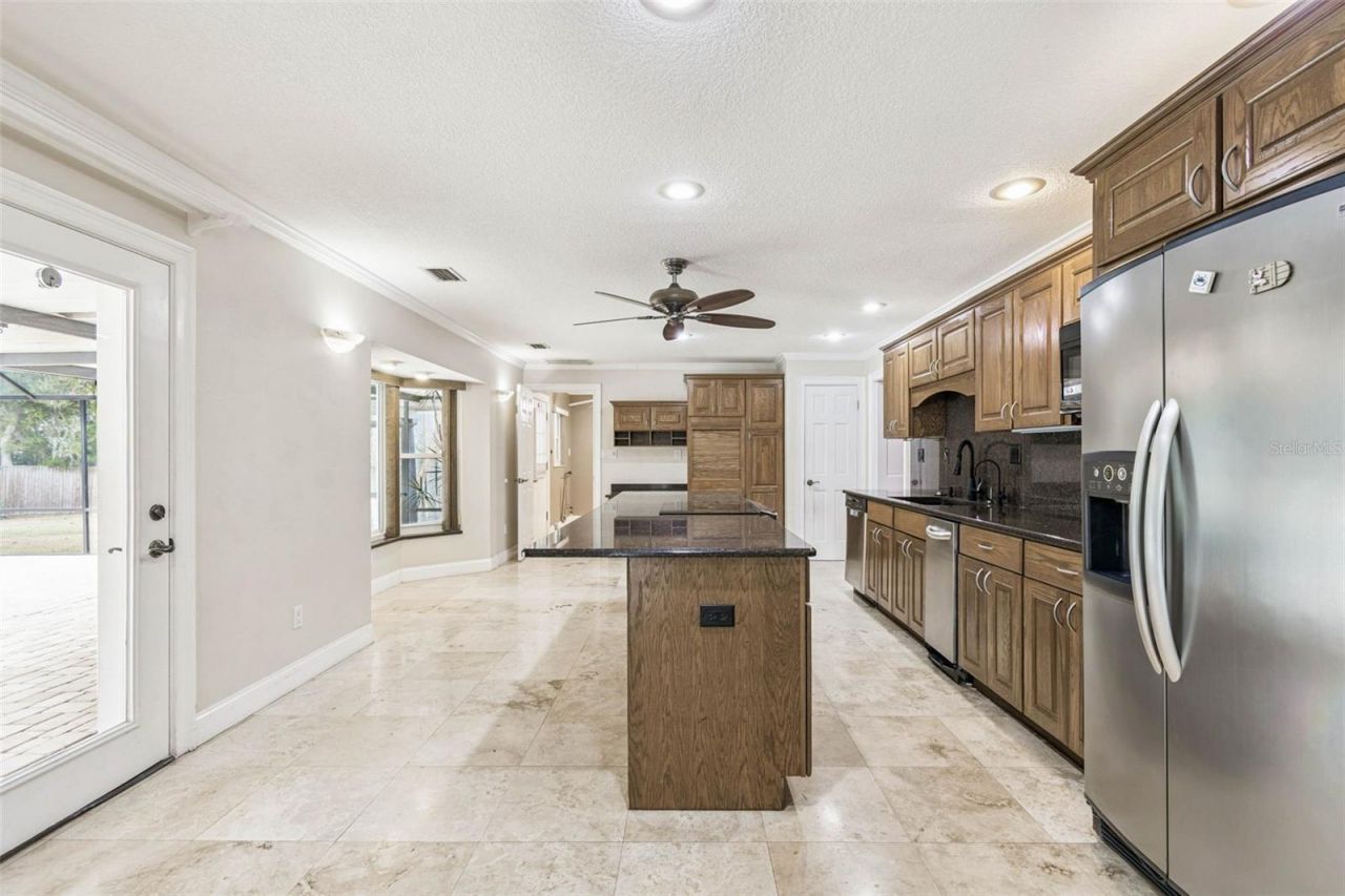 1900 Capri Road, Valrico, FL 33594 Photo