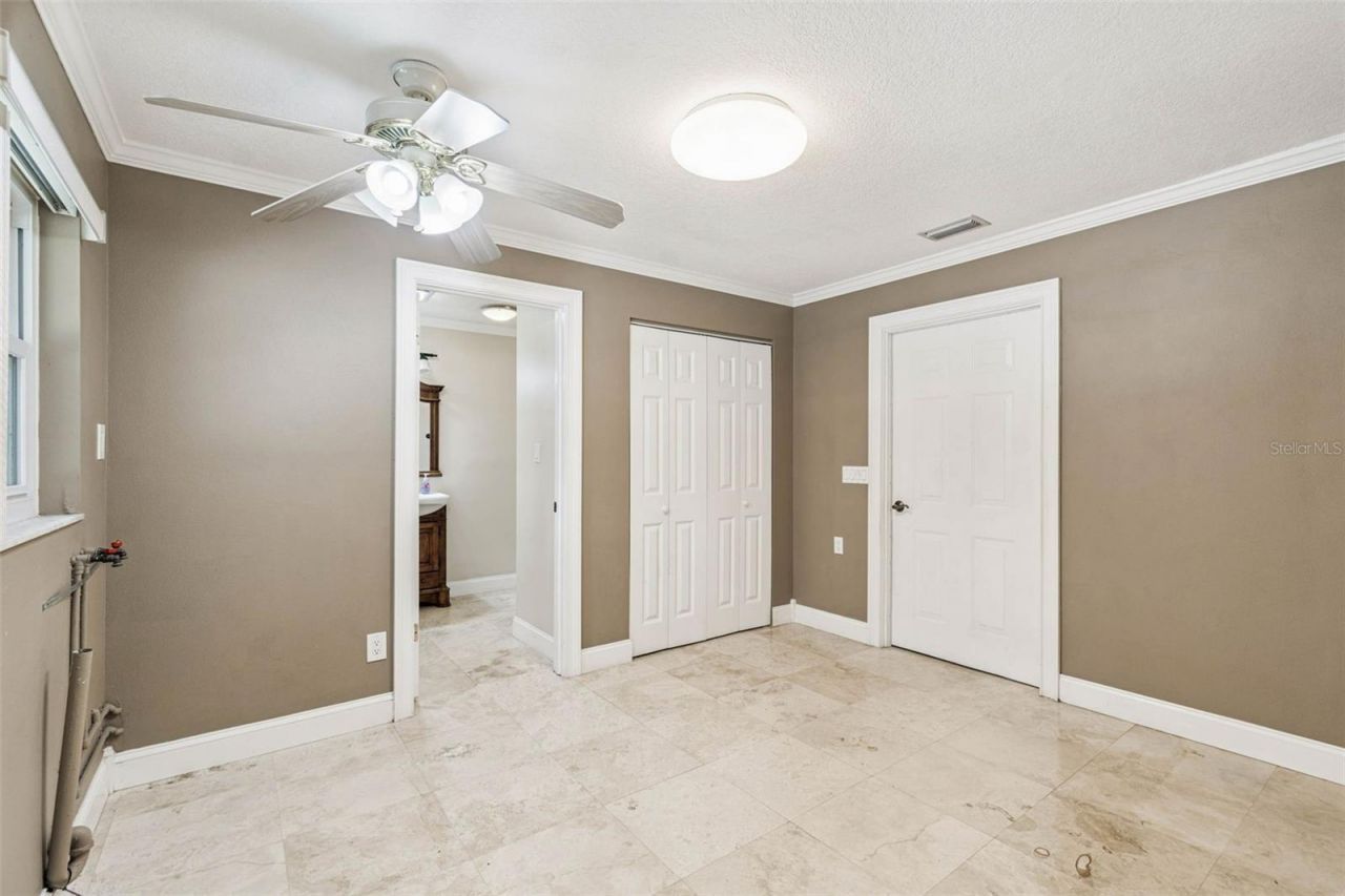 1900 Capri Road, Valrico, FL 33594 Photo