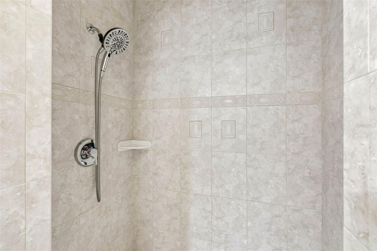 1900 Capri Road, Valrico, FL 33594 Photo