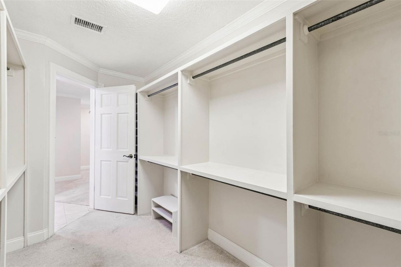 1900 Capri Road, Valrico, FL 33594 Photo