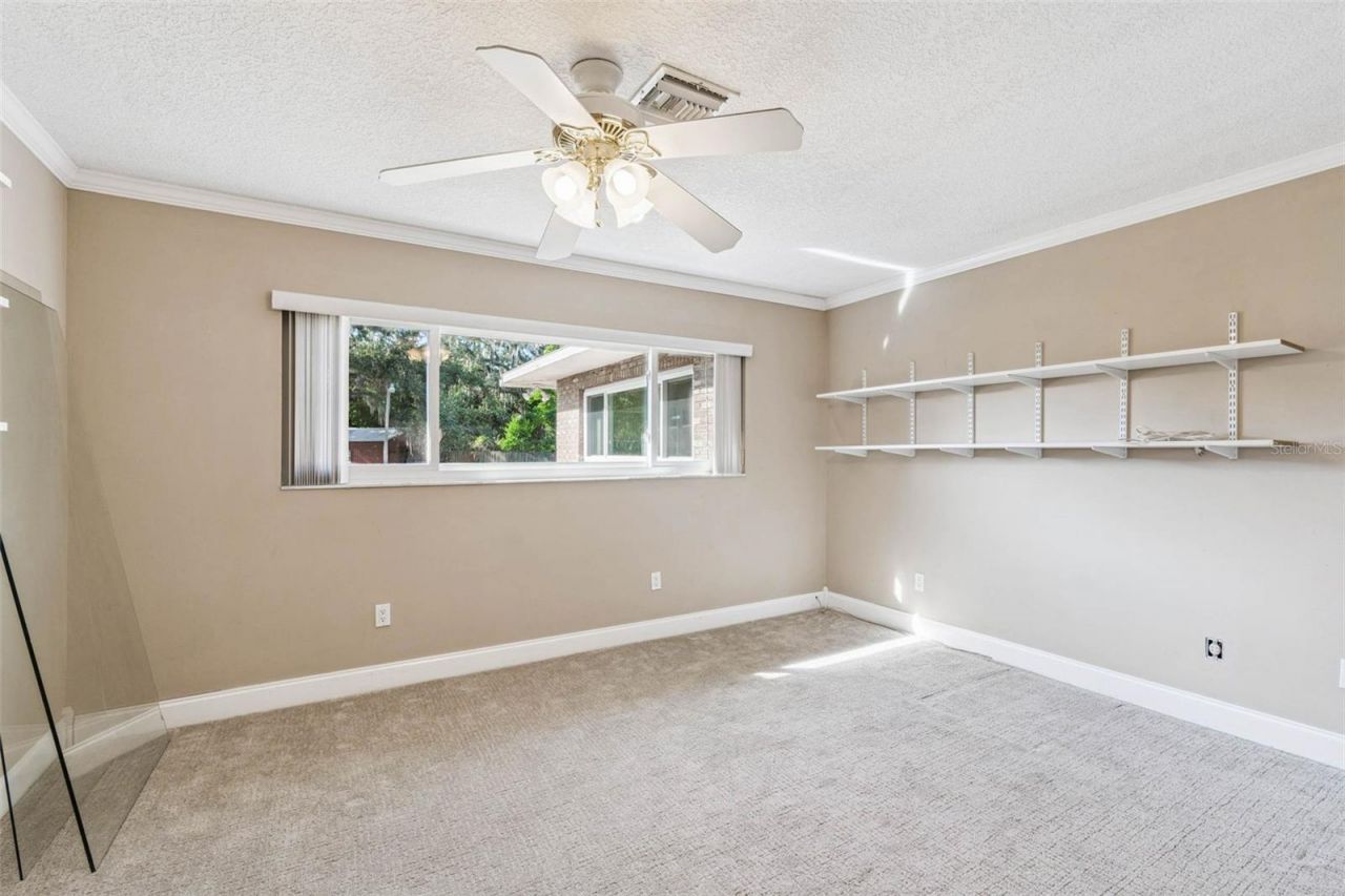 1900 Capri Road, Valrico, FL 33594 Photo