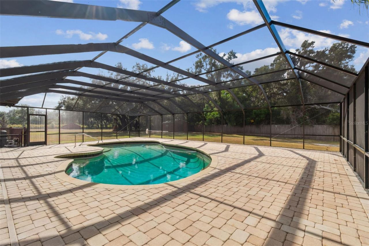 1900 Capri Road, Valrico, FL 33594 Photo