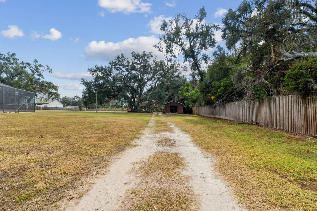 1900 Capri Road, Valrico, FL 33594 Photo