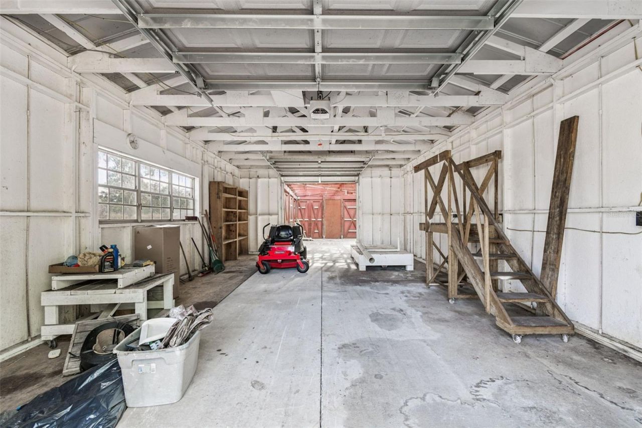 1900 Capri Road, Valrico, FL 33594 Photo