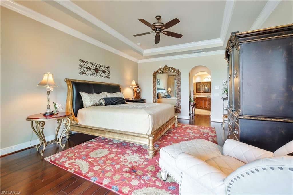 2555 Marquesa Royale Ln, Unit 1-301, Naples, FL 34109 Photo