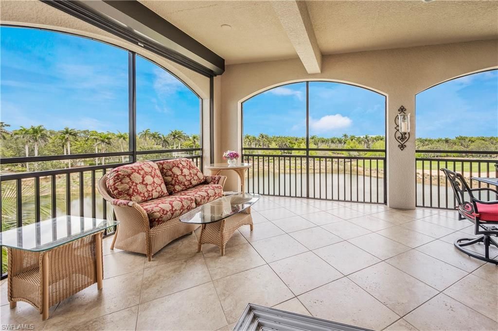 2555 Marquesa Royale Ln, Unit 1-301, Naples, FL 34109 Photo