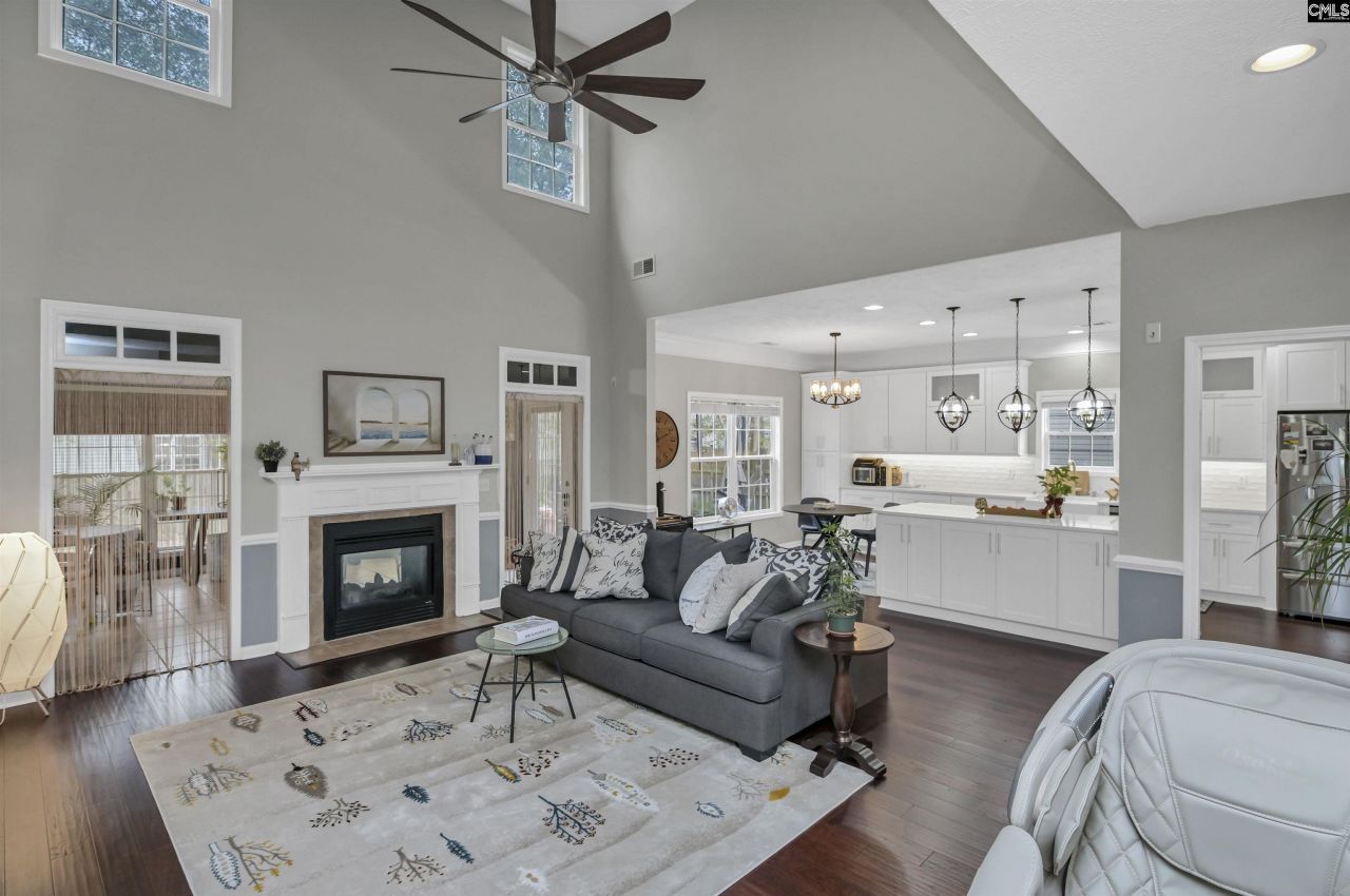 225 Castlebury Drive Photo 21