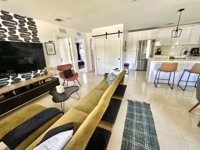 1464 NE 28th St, Pompano Beach, FL 33064 Photo