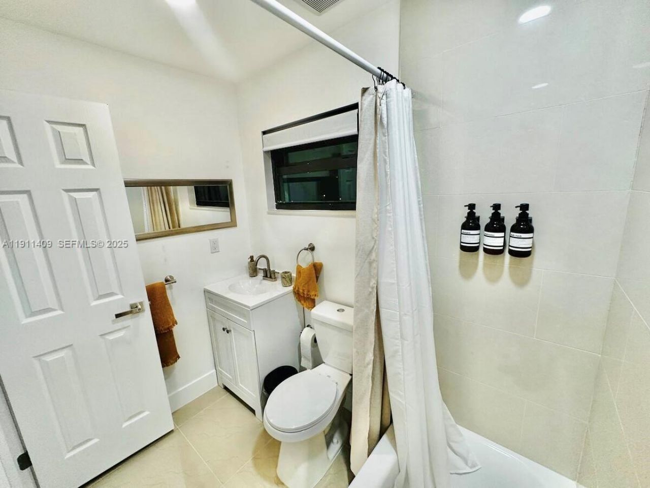 1464 NE 28th St, Pompano Beach, FL 33064 Photo