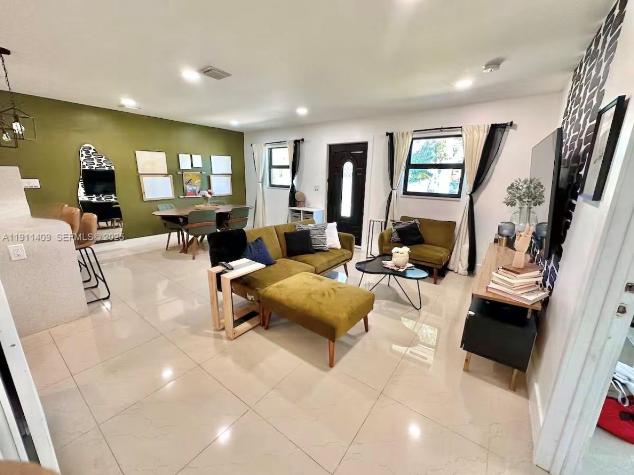 1464 NE 28th St, Pompano Beach, FL 33064 Photo