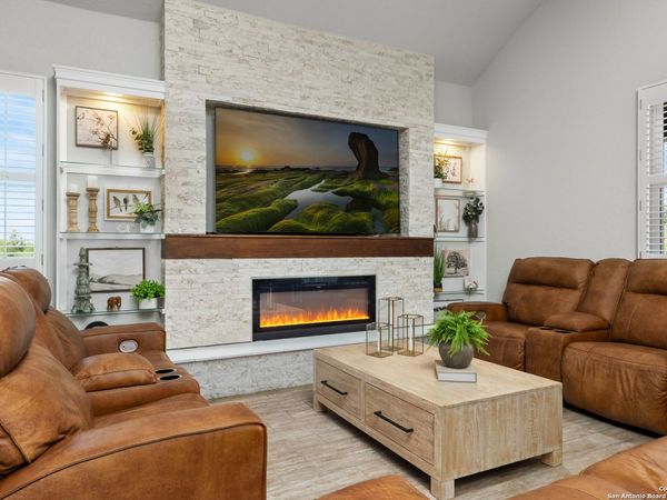 604 Academy Oaks, San Marcos, TX 78666