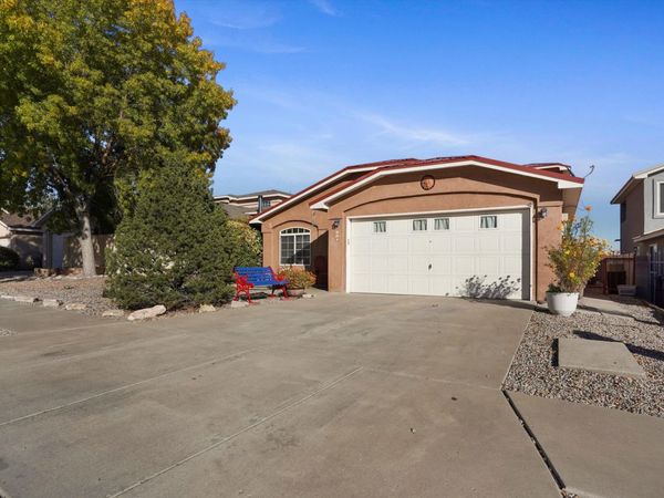 524 Hartman Drive SW, Albuquerque, NM 87121