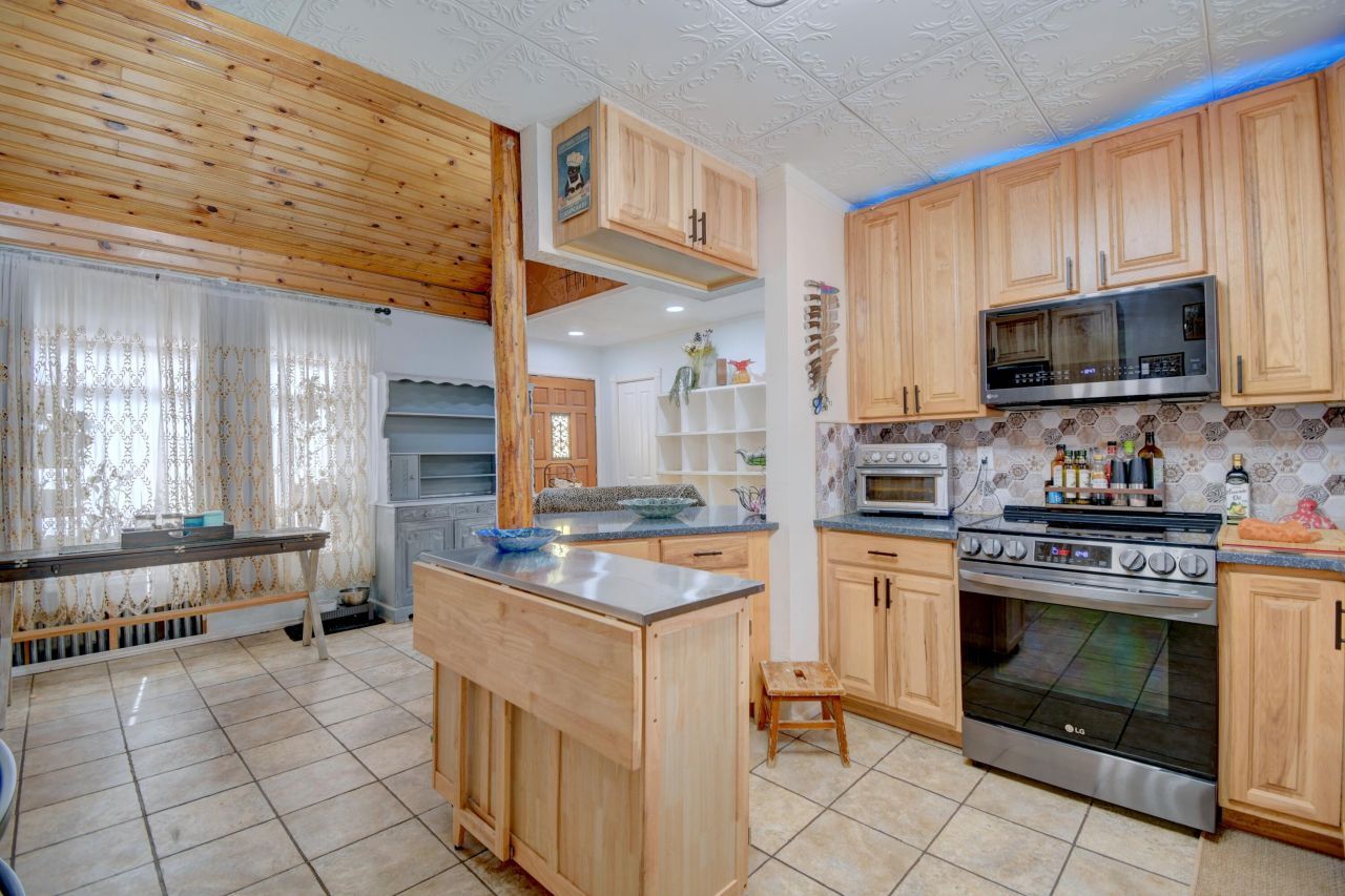 8 Camino El Alto Ne, Albuquerque, NM 87123 Main Photo