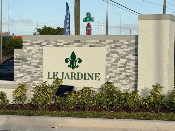1131 SE 2 Street, Florida City, FL 33034