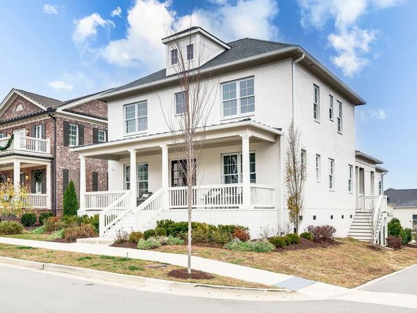 1204 Luckett Rd, Nashville, TN 37221