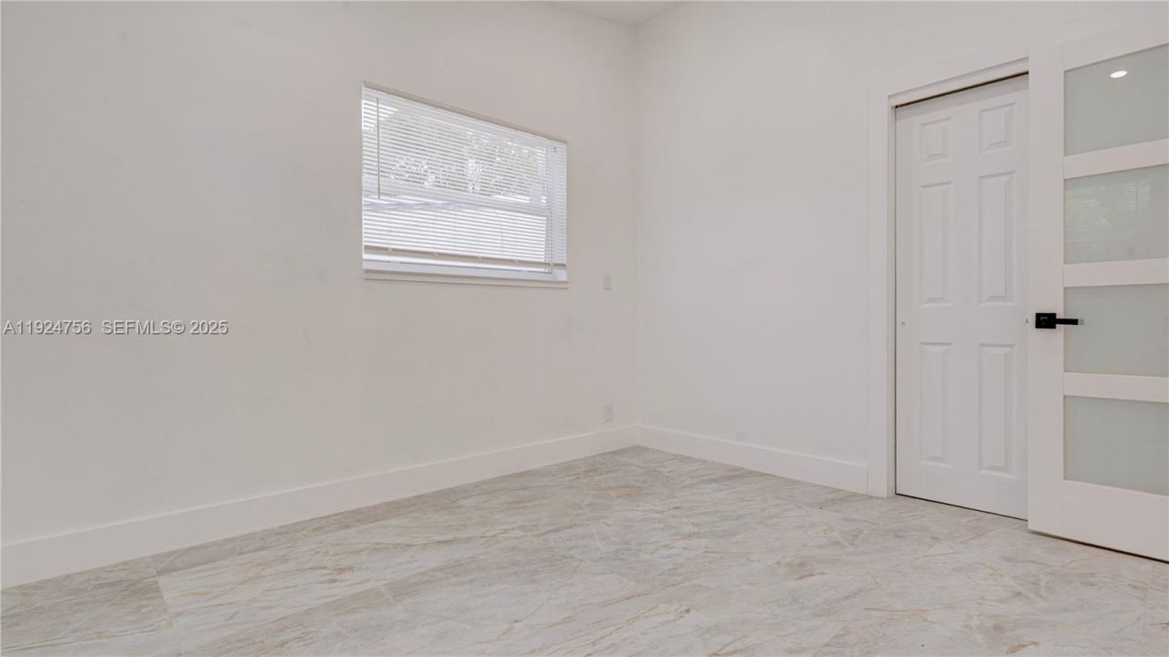 1035 NW 11th Ct, Fort Lauderdale, FL 33311 Photo