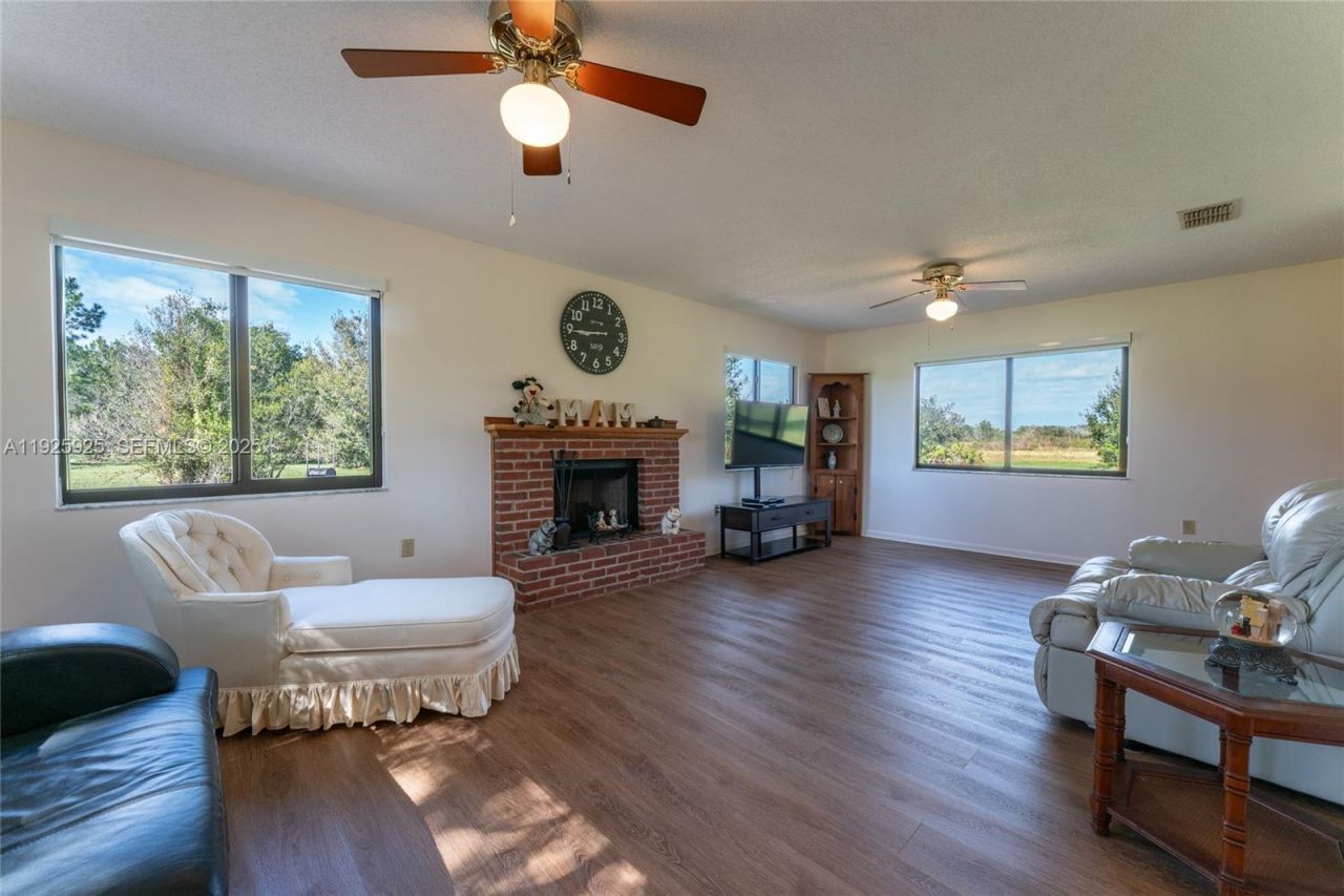 64 Clarice Ct, Lake Placid, FL 33960 Photo