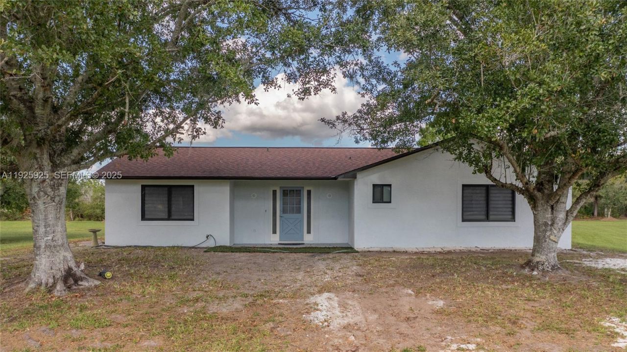 64 Clarice Ct, Lake Placid, FL 33960 Photo