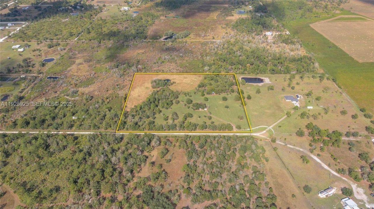 64 Clarice Ct, Lake Placid, FL 33960 Photo