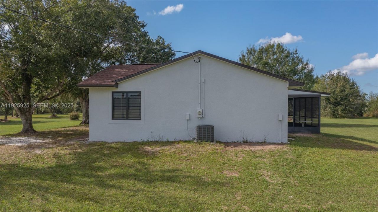 64 Clarice Ct, Lake Placid, FL 33960 Photo