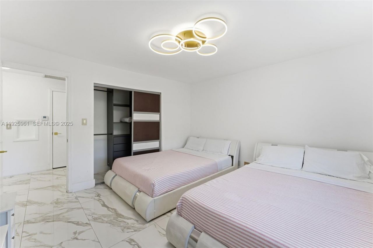 201 Calle Grande Dr, Unit 201, Hollywood, FL 33021 Photo