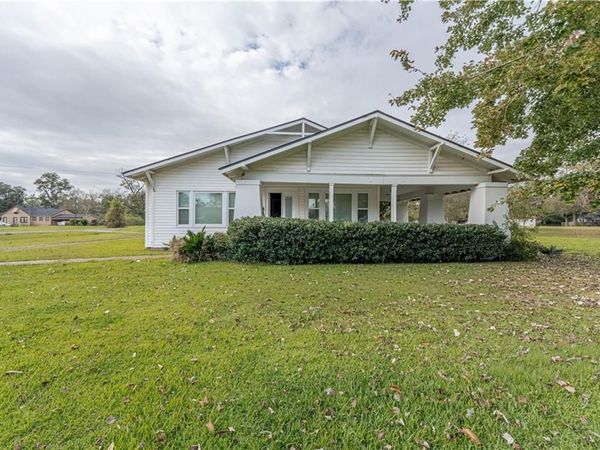 501 WADSWORTH Avenue, Cheneyville, LA 71325