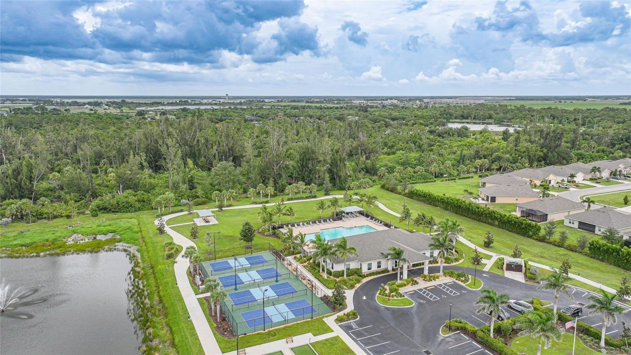 7164 Mikasa Drive, Punta Gorda, FL 33950 Photo