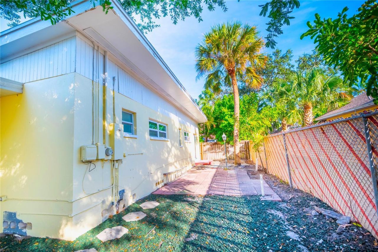 720 - 724 7th Street N, Saint Petersburg, FL 33701 Photo