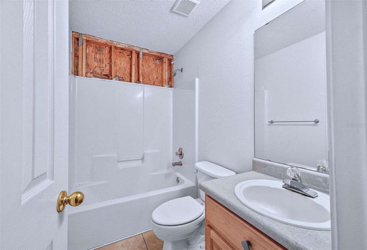 1548 Pelican Point Drive, Cantonment, FL 32533 Photo